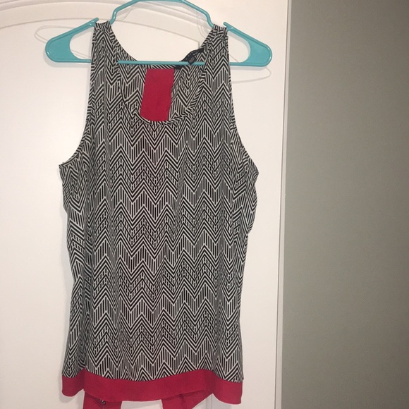 Blouse - Picture 2 of 2